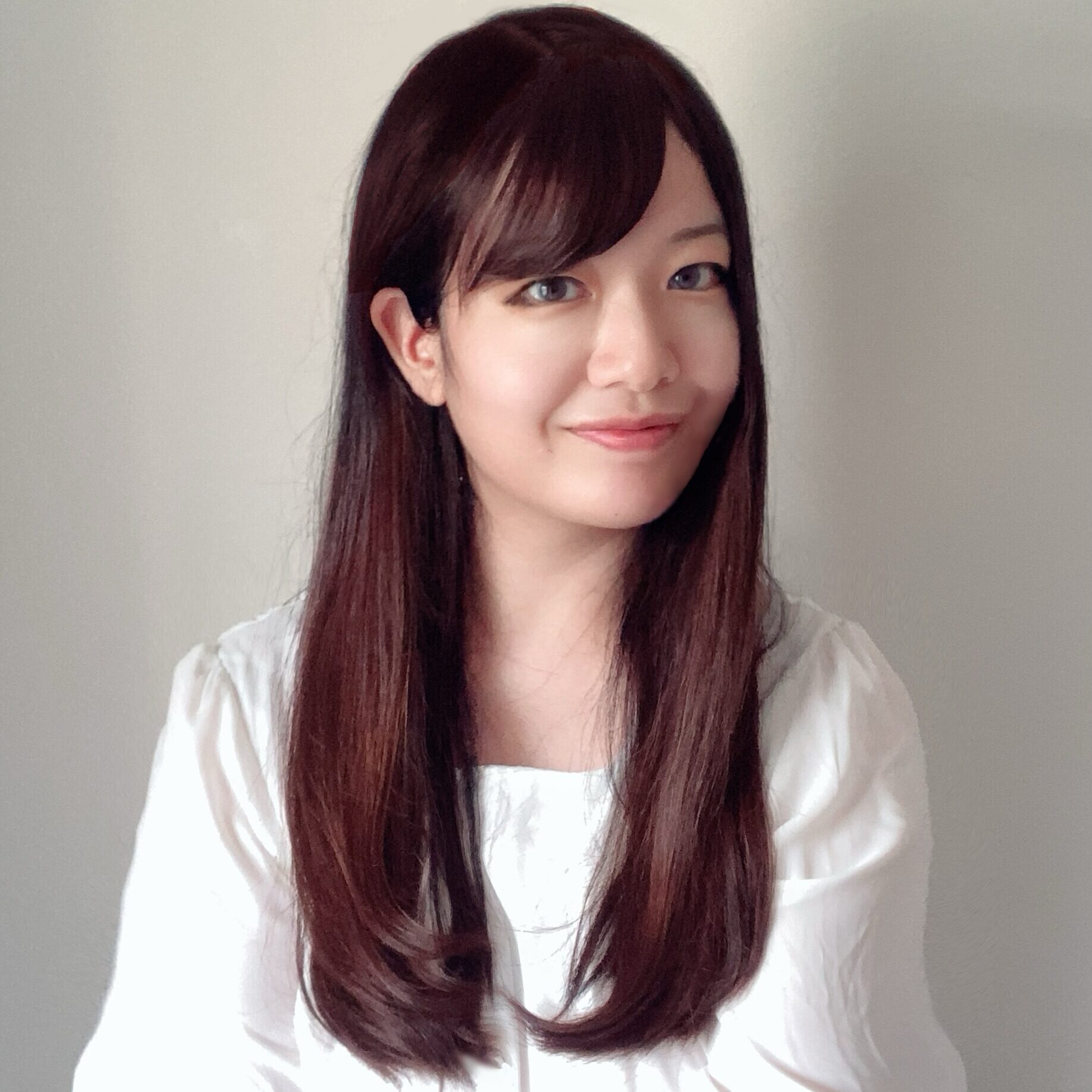 株式会社マネーココ代表取締役社長「山岡晶絵(別名:まる)」の顔写真